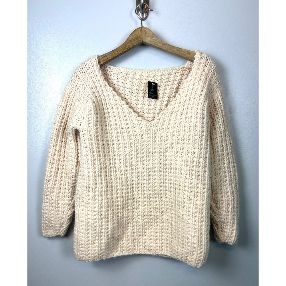 NWT Urban Renewal Cream Chunky Knit Pullover Sweater Medium/Large Fisherman‎